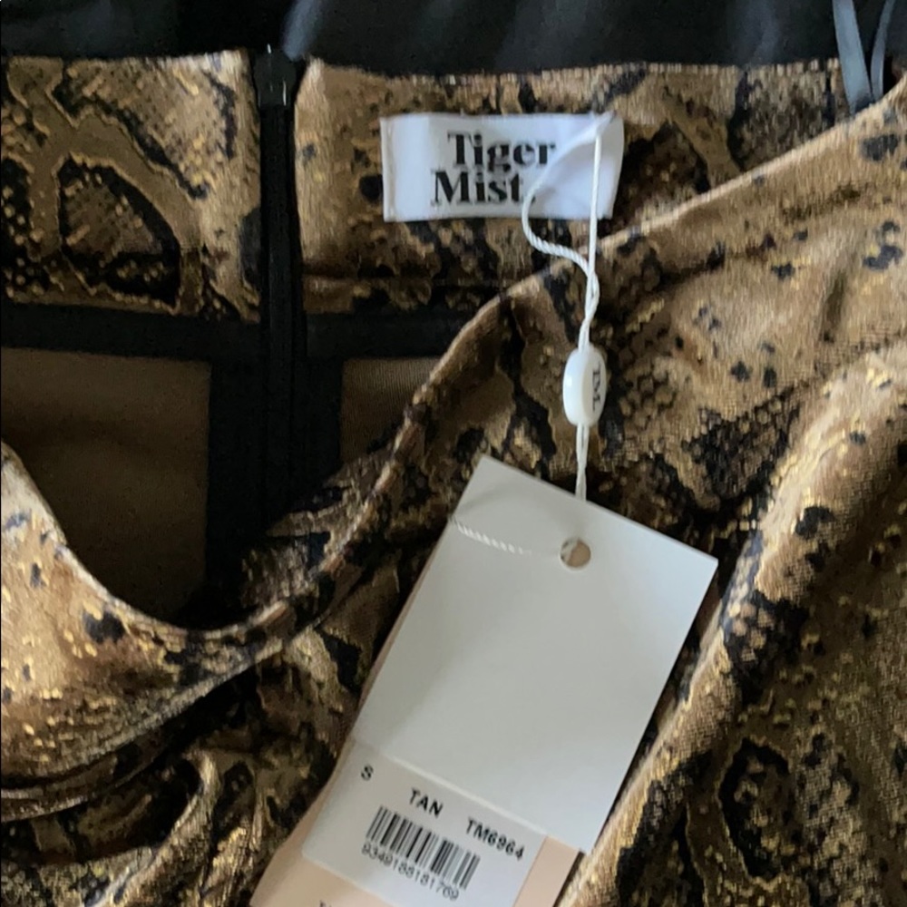 Fun printed pants - Picture 3 of 3